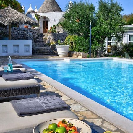 B&B Trullo Barbagiullo Cisternino Bagian luar foto