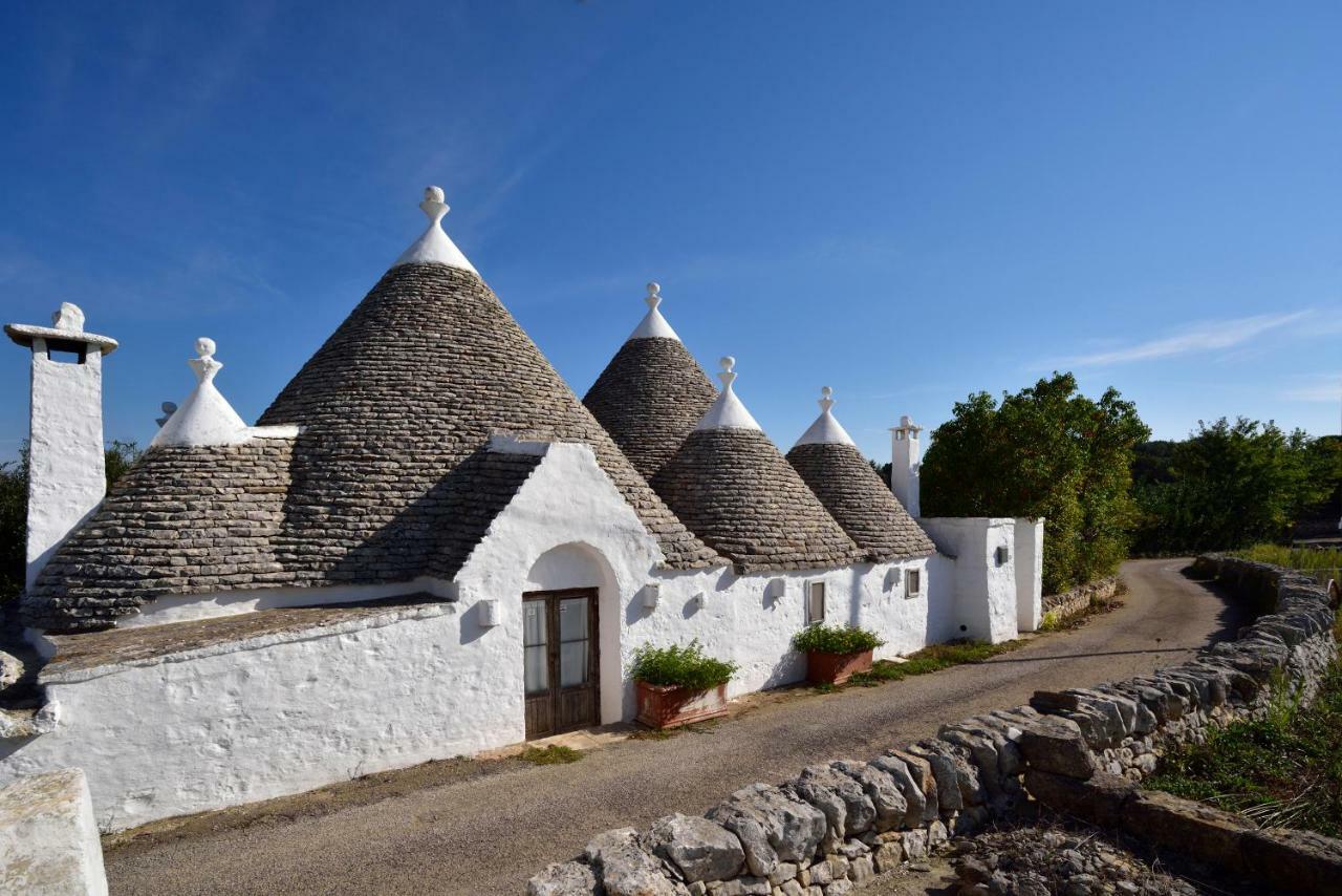 B&B Trullo Barbagiullo Cisternino Bagian luar foto