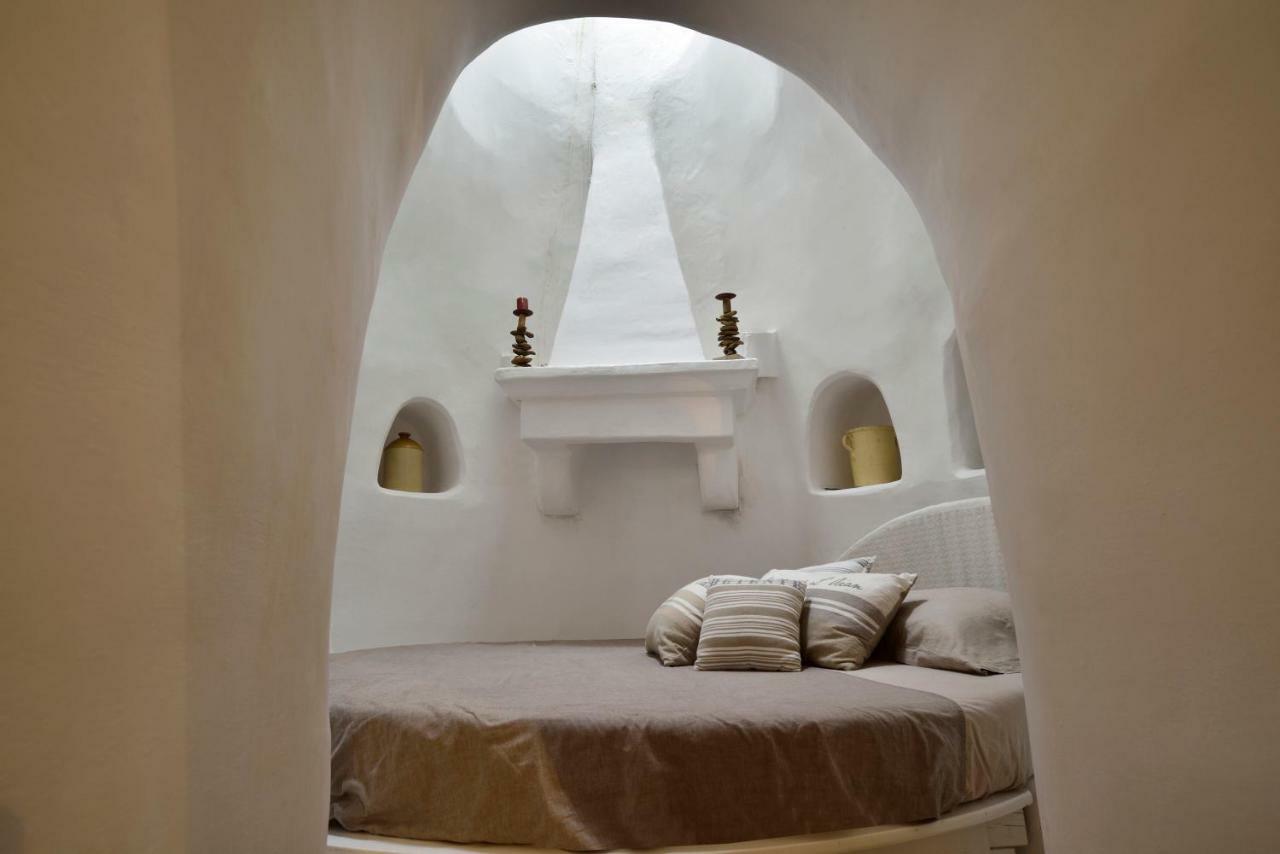 B&B Trullo Barbagiullo Cisternino Bagian luar foto