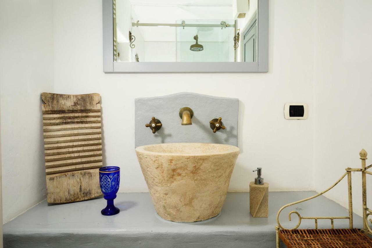 B&B Trullo Barbagiullo Cisternino Bagian luar foto